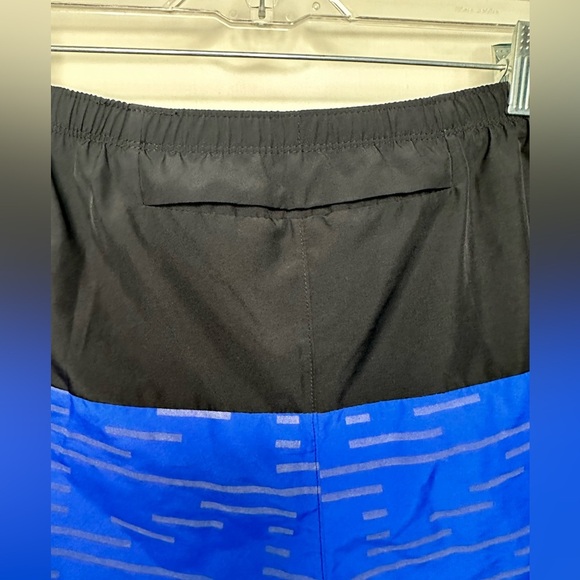 Nike Dri-Fit Challenger Run Division Blue Reflective Shorts - men’s large - Picture 7 of 14